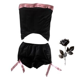 Frederick’s of Hollywood Black Satin Pink Trim Lingerie Set Size S